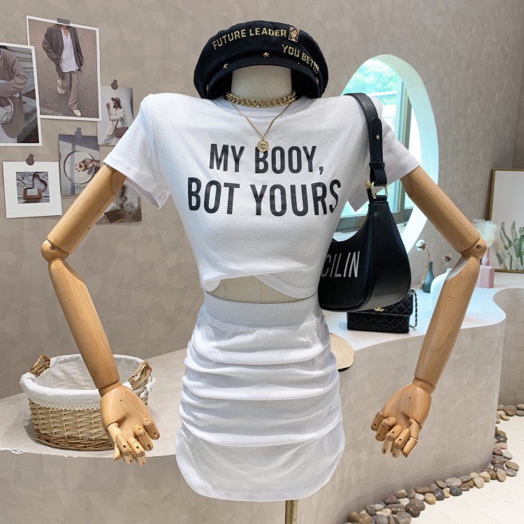 Set Áo Croptop Chữ + Chân Váy Rút LSEOUL B1106 Chất Dày Dặn Thoáng Mát Trẻ Trung Năng Động