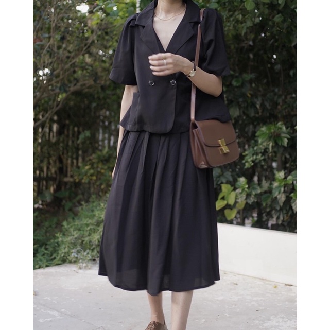 Khoác blazer tay ngắn