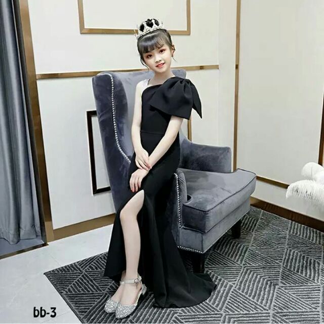 Đầm dạ hội cho bé