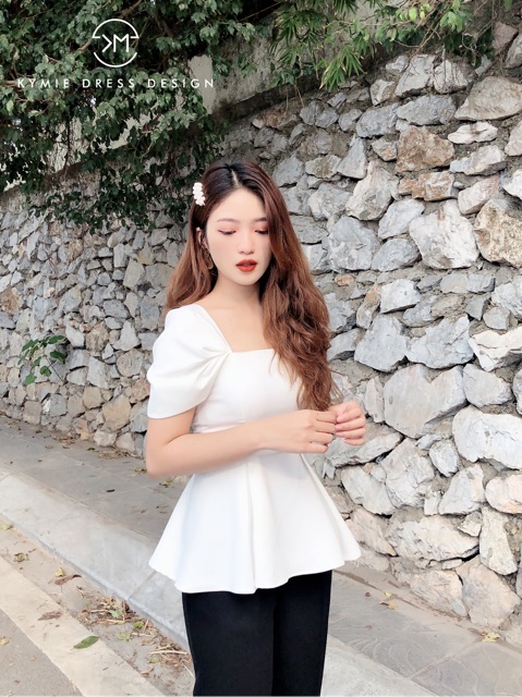 Áo cổ vuông peplum tay hến V300 KYMIE