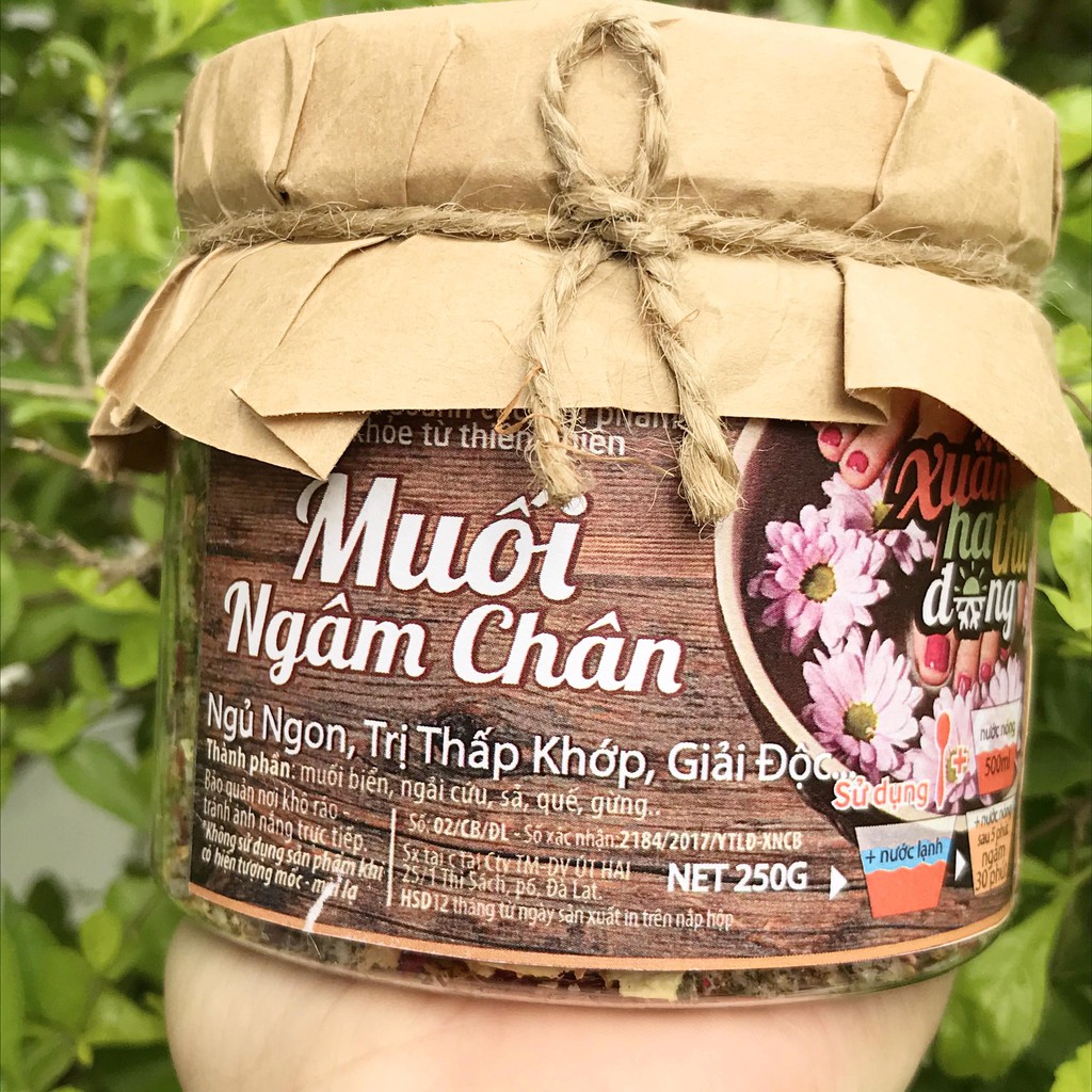 Muối ngâm chân thảo dược Đà Lạt 1893 hỗ trợ ngủ ngon, chăm sóc đôi chân (dùng được 40-50 lần)