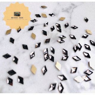 (đá chân bằng) trang trí móng nail