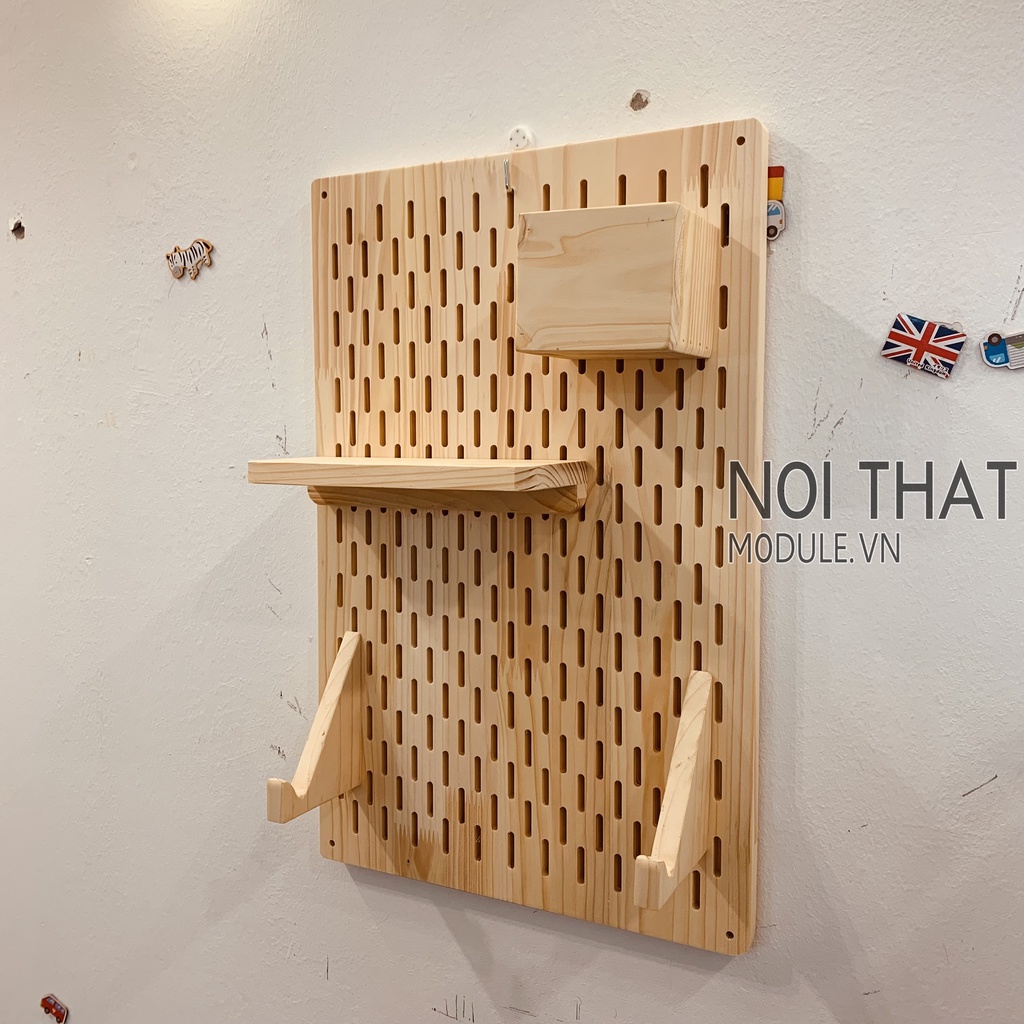 Bảng peg board, bảng lỗ treo tường trang phí phòng làm việc, phòng khách gỗ thông dày 15mm