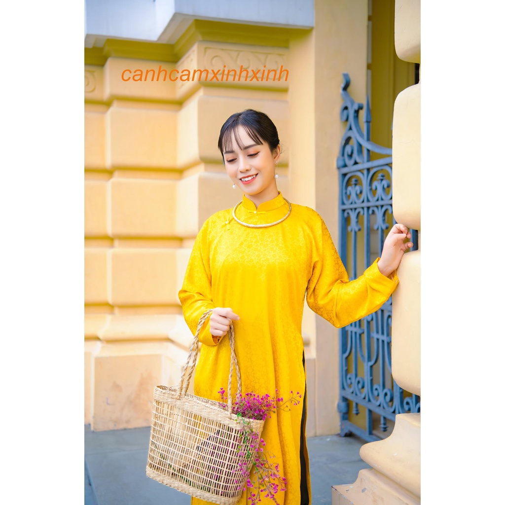 Áo dài dáng xưa chất gấm tơ cao cấp