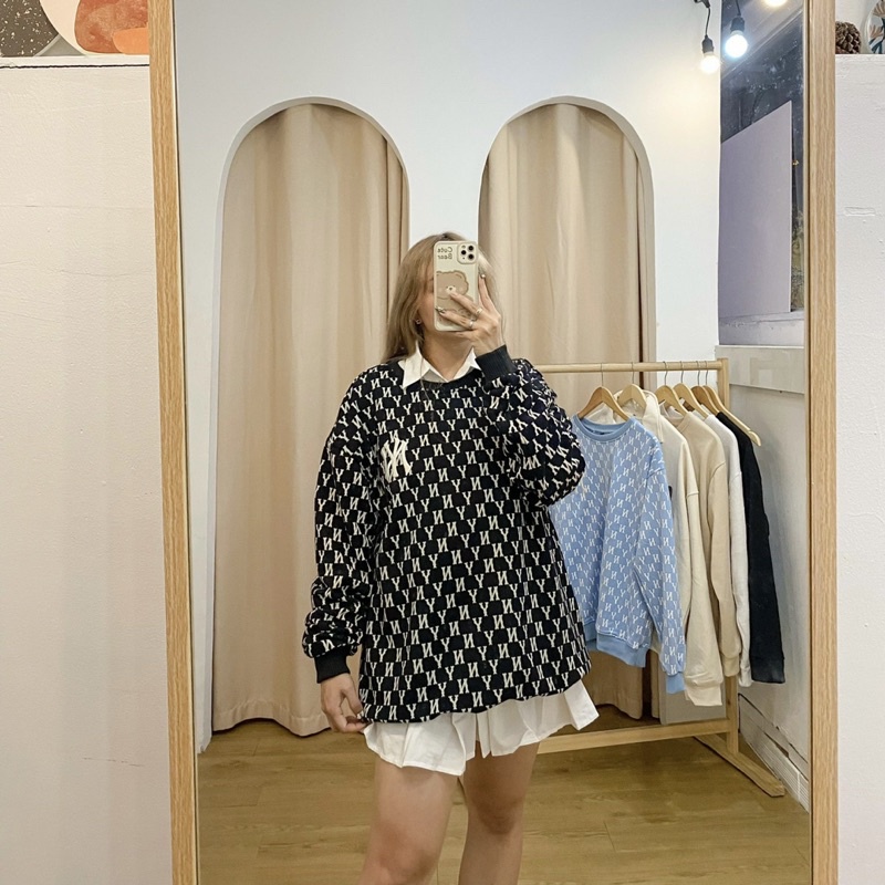 Áo Sweater Unisex NY màu ĐEN/KEM Vải Chân cua Form Rộng Ulzzang Unisex  Nam nữ unisex  Jaystoree