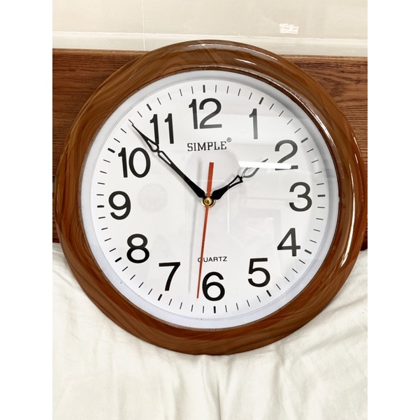 Đồng hồ treo tường tròn vân gỗ 28cm