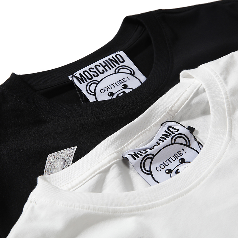 Áo thun tay ngắn in hình gấu Moschino may mắn thời trang