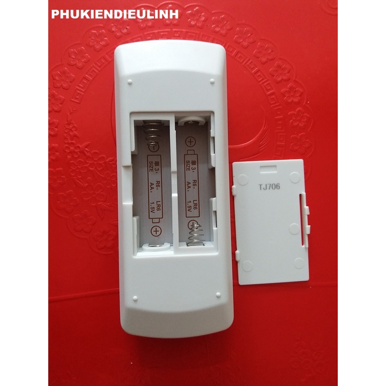 ĐIỀU KHIỂN QUẠT TRẦN 4 CÁNH PANASONIC