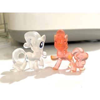 Ngựa pony trắng cam