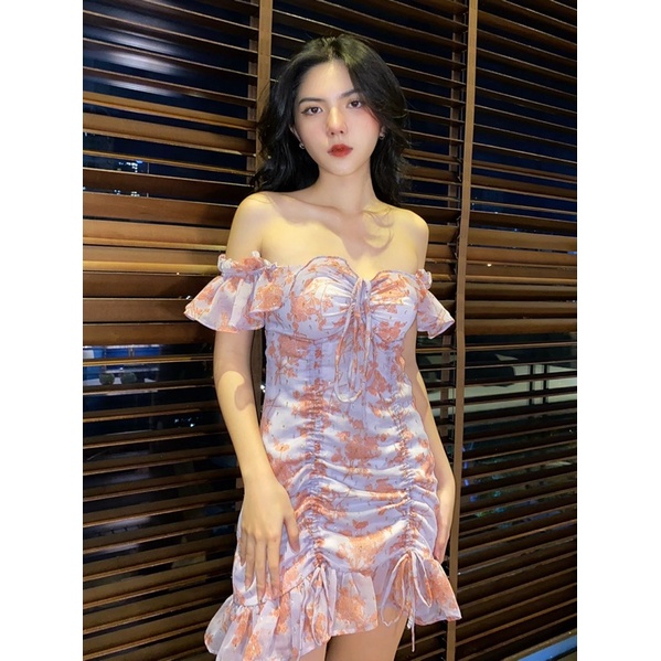 Váy trễ vai Candy Dress dây rút