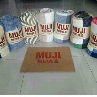 Chăn muji
