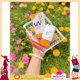 Kem Chống Nắng UV