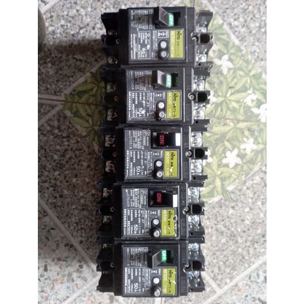 cb chống giật nhật 1 pha 220v