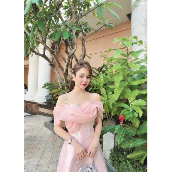 MS1267y ĐẦM NHŨ ÁNH KIM RỚT VAI ĐÍNH ĐÁSMLXl