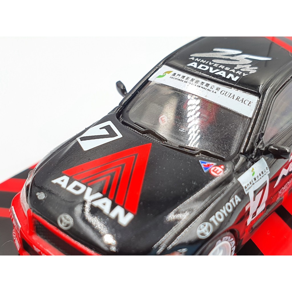 Xe Mô Hình Toyota Altezza Macau Guia Race 2003 Tỉ lệ 1:64 Hãng sản xuất Tarmac Works ( Đỏ Đen )