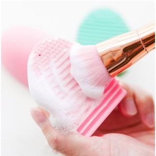 Sale rửa cọ trang điểm hình quả trứng bằng silicone