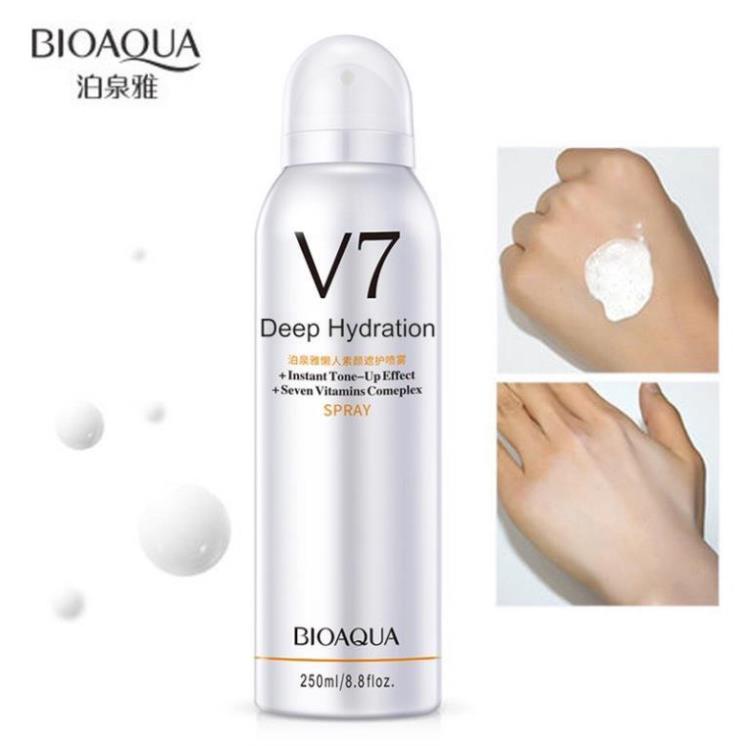 Xịt Khoáng Trang điểm chống nắng kiềm dầu V7 Toning Skin