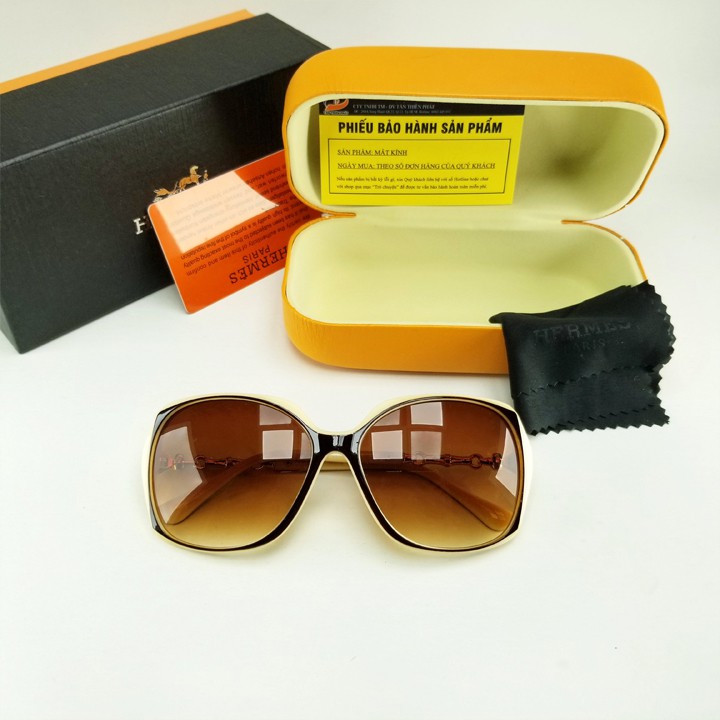 Video - Kính nữ thời trang chống tia UV - Bộ kính Full box, hộp thường hoặc kính đưng trong túi da - Giá sỉ | BigBuy360 - bigbuy360.vn