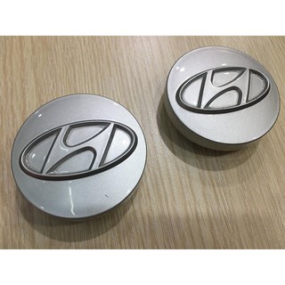 Logo nắp chụp mâm lazang xe ô tô Hyundai (1 cái)