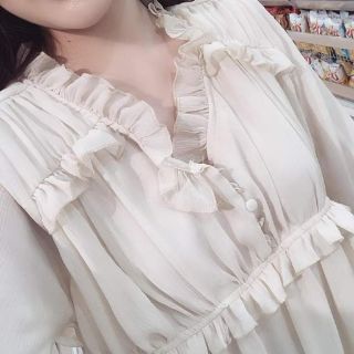 Áo tiểu thư