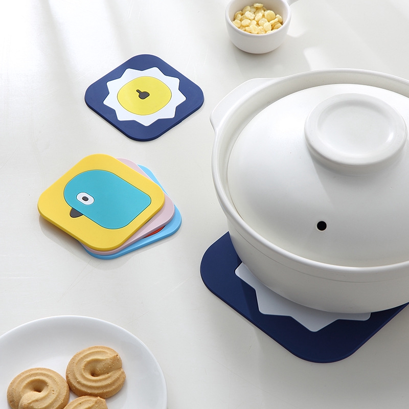 Miếng Lót Ly Chống Bỏng Hình Hoạt Hình Dễ Thương