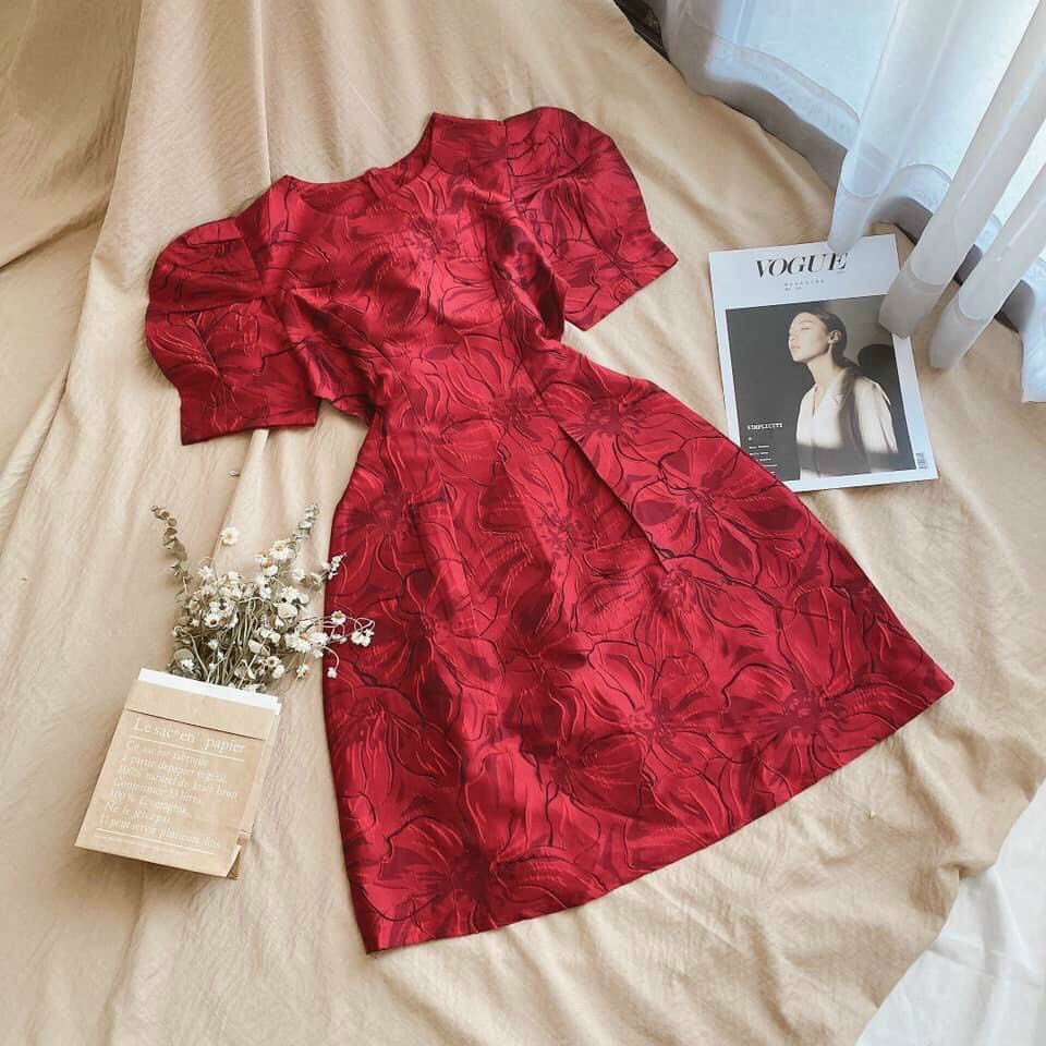 đầm xòe gấm cao cấp tay phồng