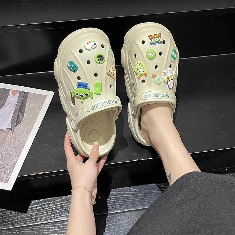 Dép độn đế 4cm thời trang Showbudo, dép Cross tặng kèm bộ Sticker Brearbrick.Dream2021