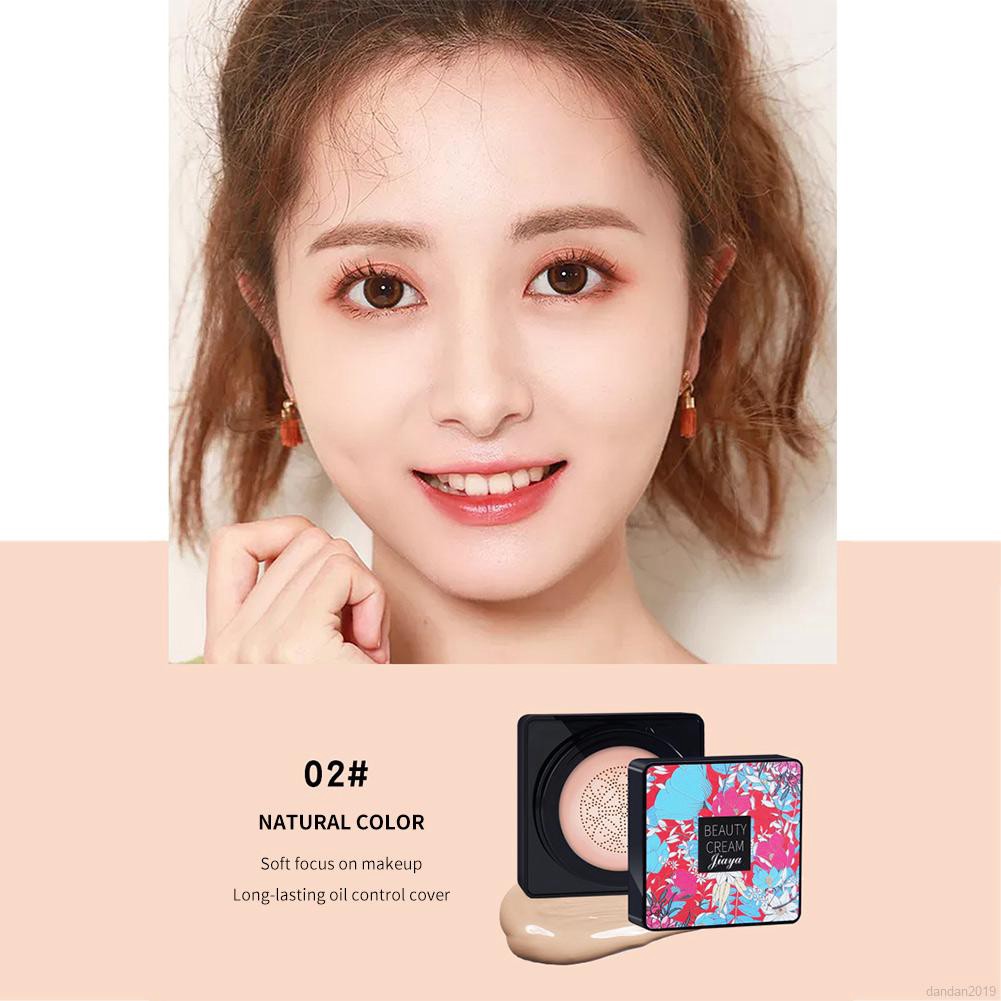 Hộp kem BB air cushion kháng nước và làm đều màu da