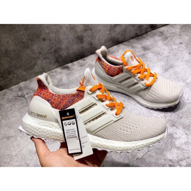Ultra boost trắng thổ cẩm