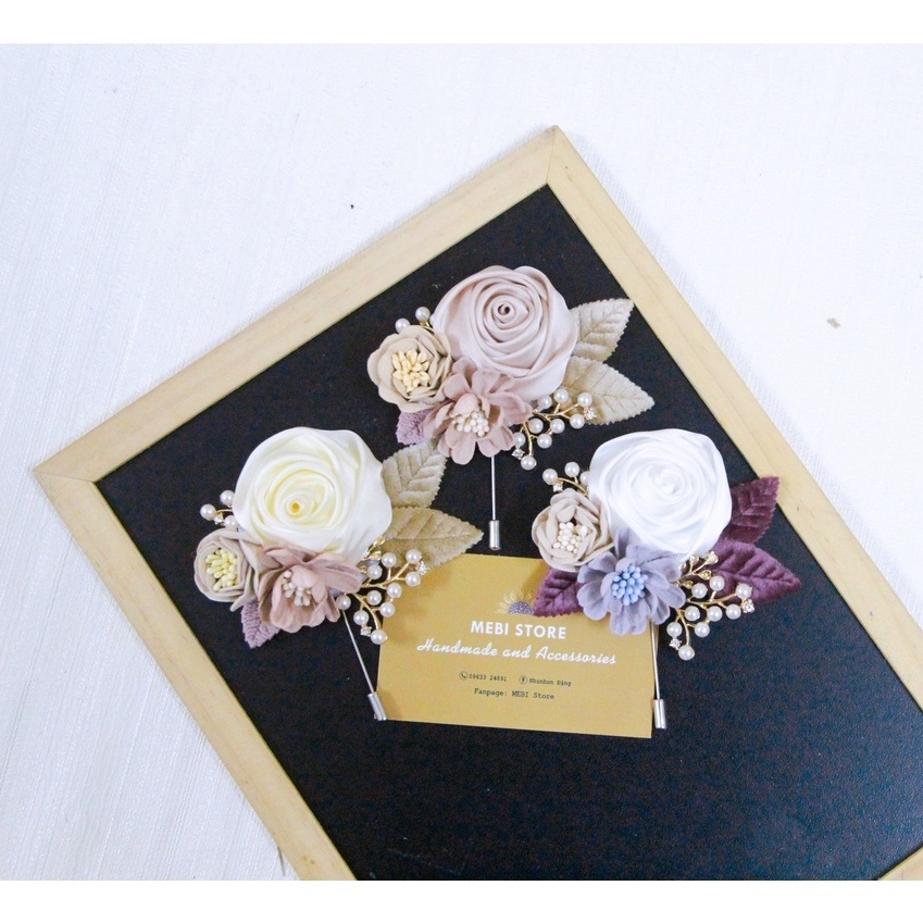 Hoa cài áo handmade mẫu hồng cuộn mix 2 hoa dạ và cành trai siêu xinh