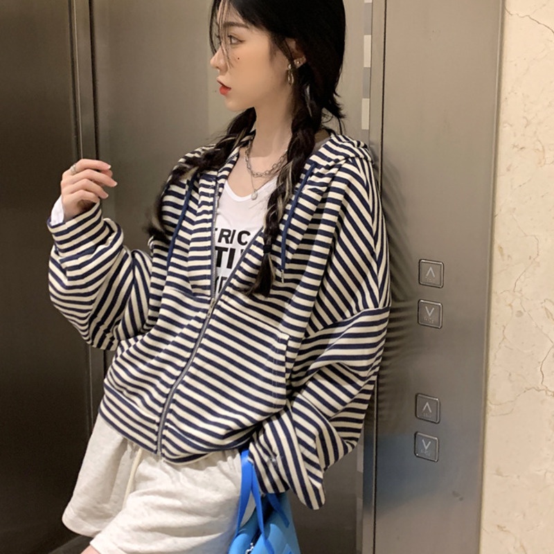 Áo khoác cotton dài tay in sọc phối khóa kéo phong cách retro Hong Kong năng động | BigBuy360 - bigbuy360.vn