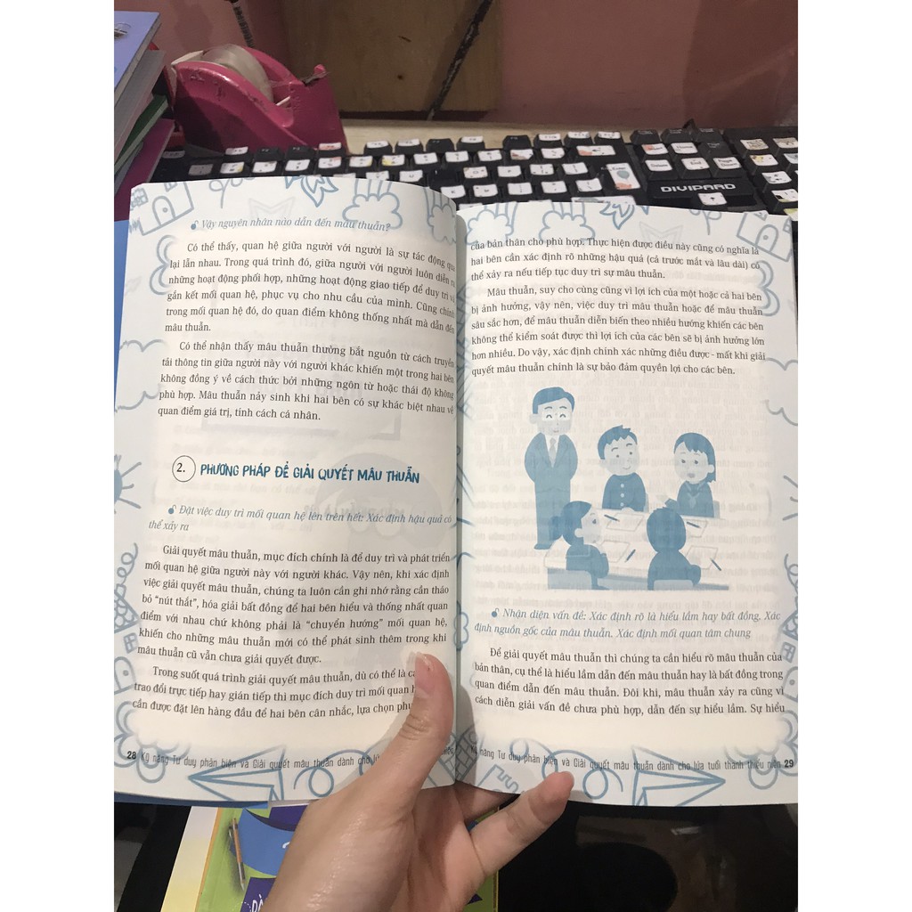 Sách - Kỹ năng tư duy phản biện và giải quyết mâu thuẫn