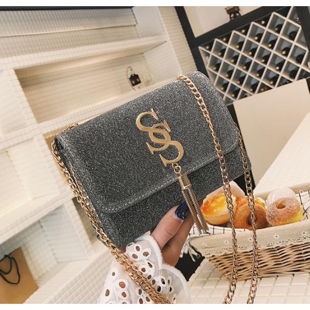 Túi nữ đeo vai xách tay kim tuyến đính chữ S DV835 | BigBuy360 - bigbuy360.vn