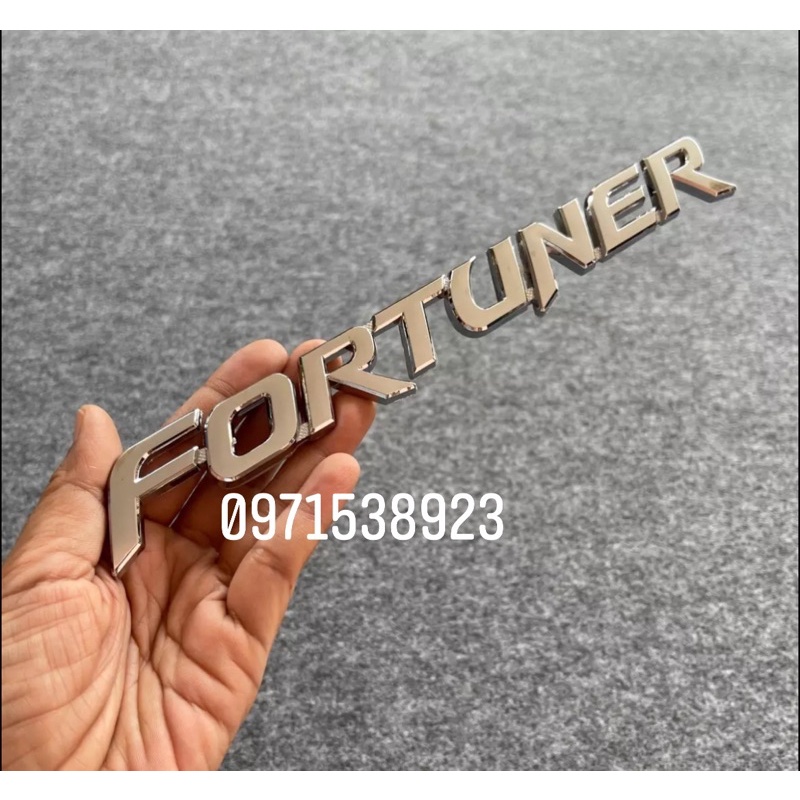 BỘ LOGO CHỮ TOYOTA FORTUNER CAO CẤP GIÁ RẺ DÁN XE TOYOTA FORTUNER