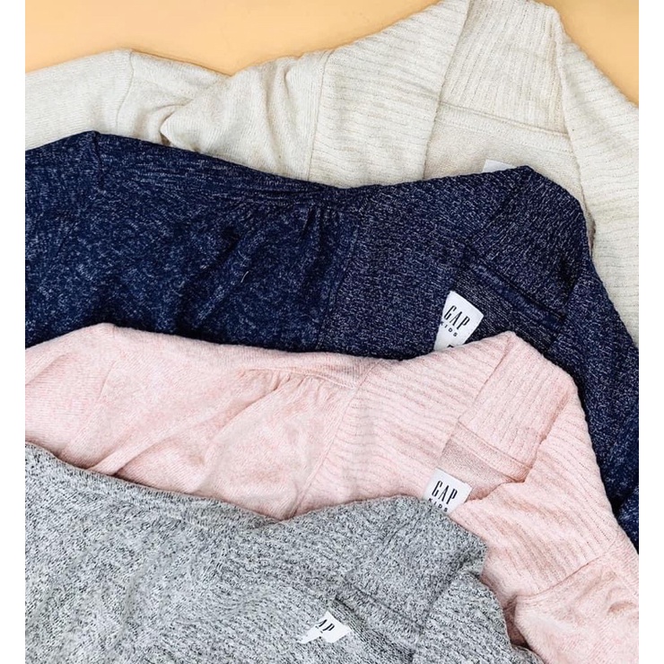 Áo khoác len bé gái Gapkids
