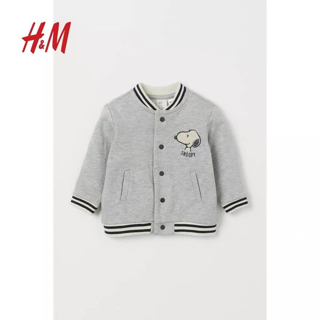 Áo khoác nỉ HM Snoopy so cute