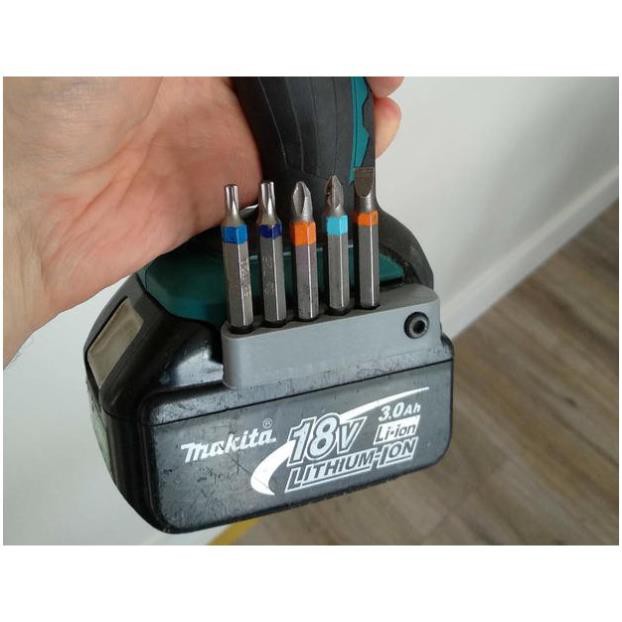 Bộ gắn đầu vít cho máy khoan pin Makita