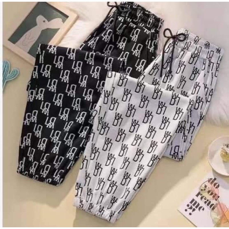 Quần Jogger Thể Thao Hoạ Tiết, Quần Bom Ống Rộng Bo gấu Unisex