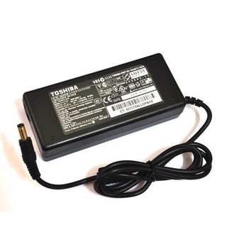 Adapter Toshiba 15V - 4A