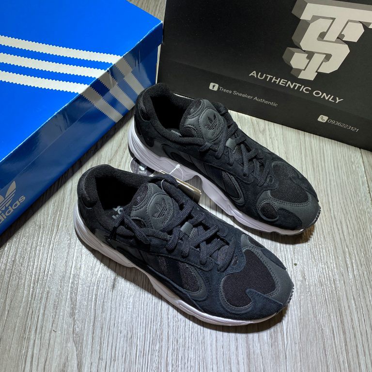 [Chính hãng] Giày thể thao ADIDAS YUNG 1 CORE BLACK