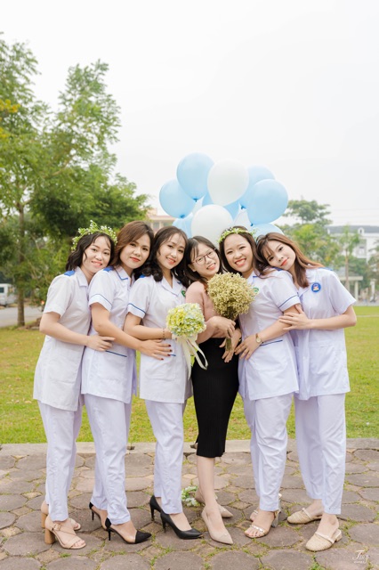 Quần trắng Blouse, blu, dáng đứng nam, nữ dành cho bác sĩ, điều dưỡng, y tá, dược sĩ