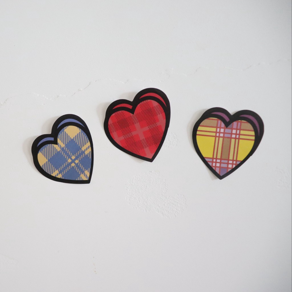 Miếng dán hình trái tim độc đáo cho điện thoại