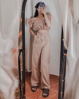 Áo Crop caro