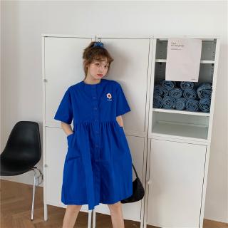 Đầm yếm thêu hoa xinh xắn cho nữ