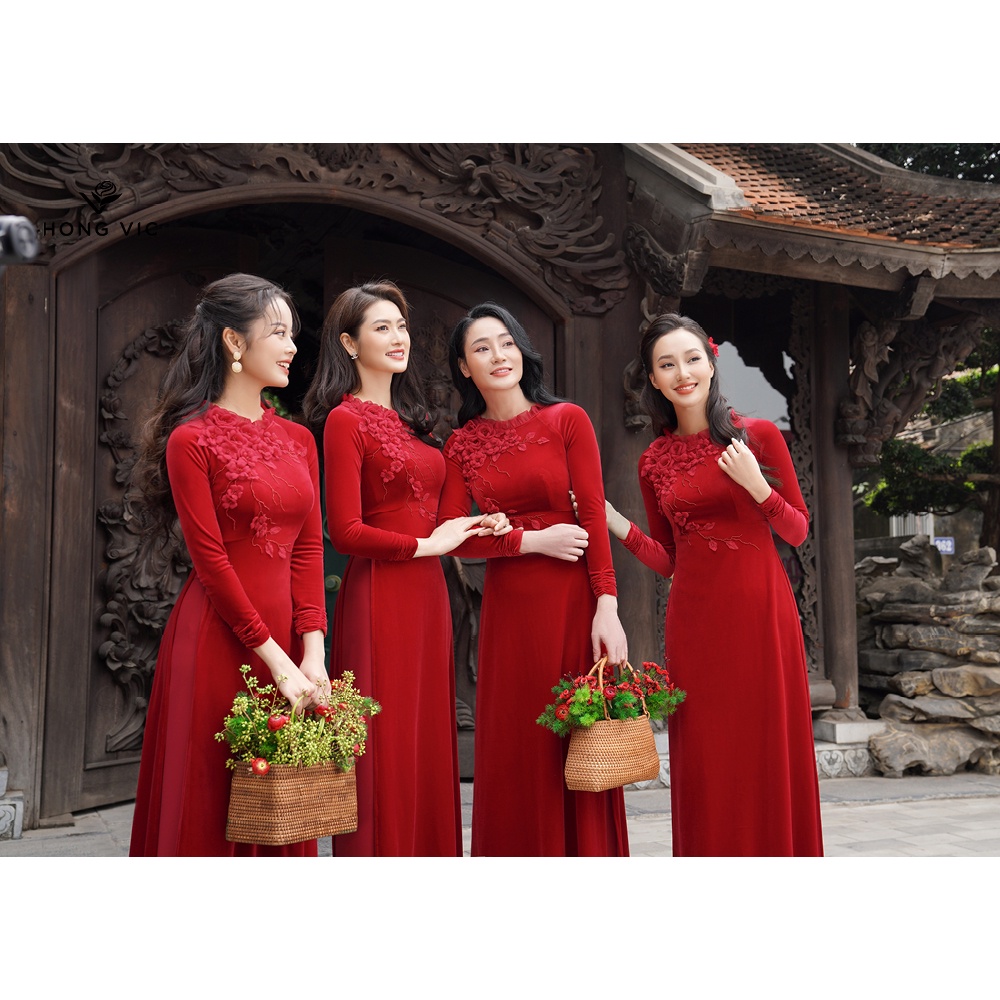 Áo nữ thiết kế Hongvic dài nhung đỏ cổ bèo AD15