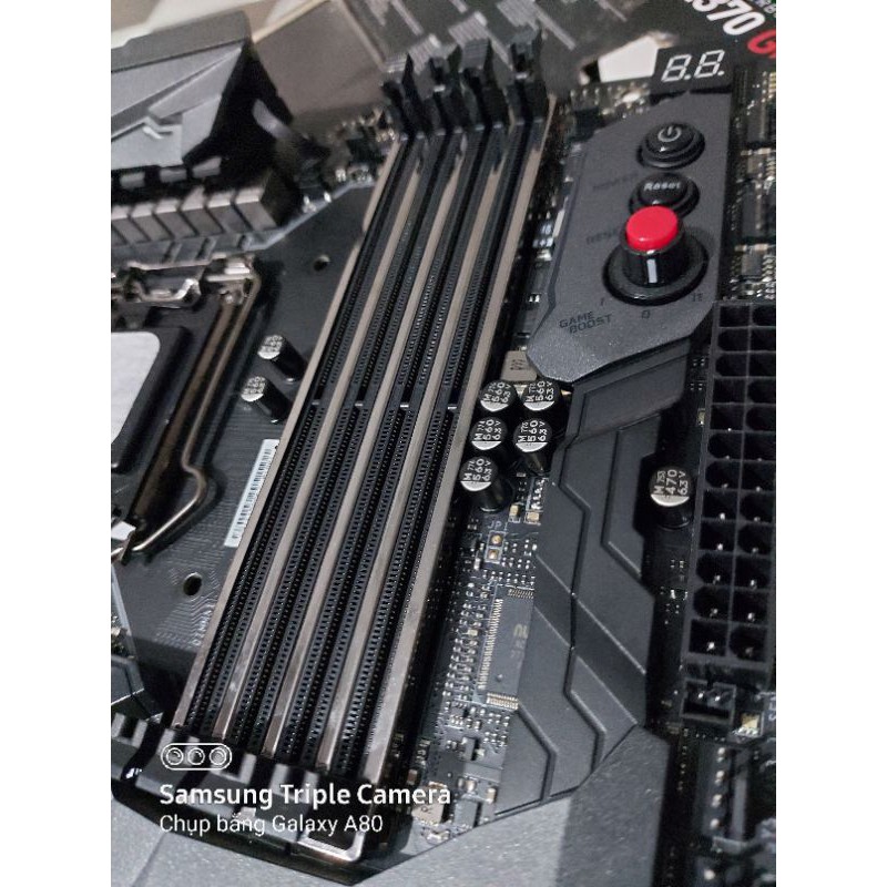 mainboard bo mạch chủ msi z370 godlike gaming full box like new