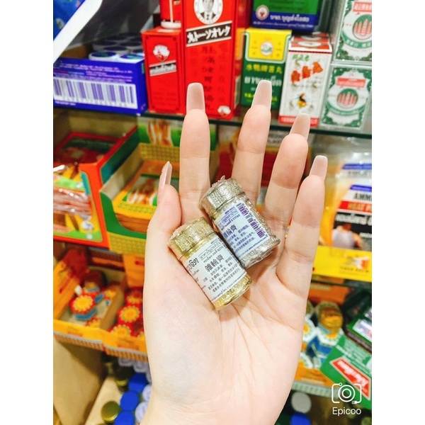 Ống hít xoang màu vàng giảm viêm xoang nặng Jarungjit Inhalor 2g Thái Lan - Hít mũi viêm xoang, nghẹt mũi