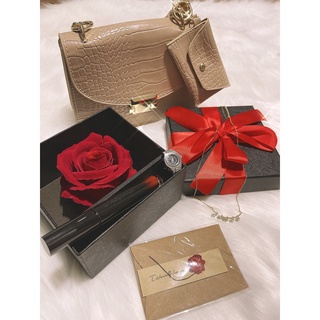 [Tặng 1 Bó Hoa Sáp]Hộp Quà Hoa Sáp Đựng Son Cao Cấp Cho 20/10