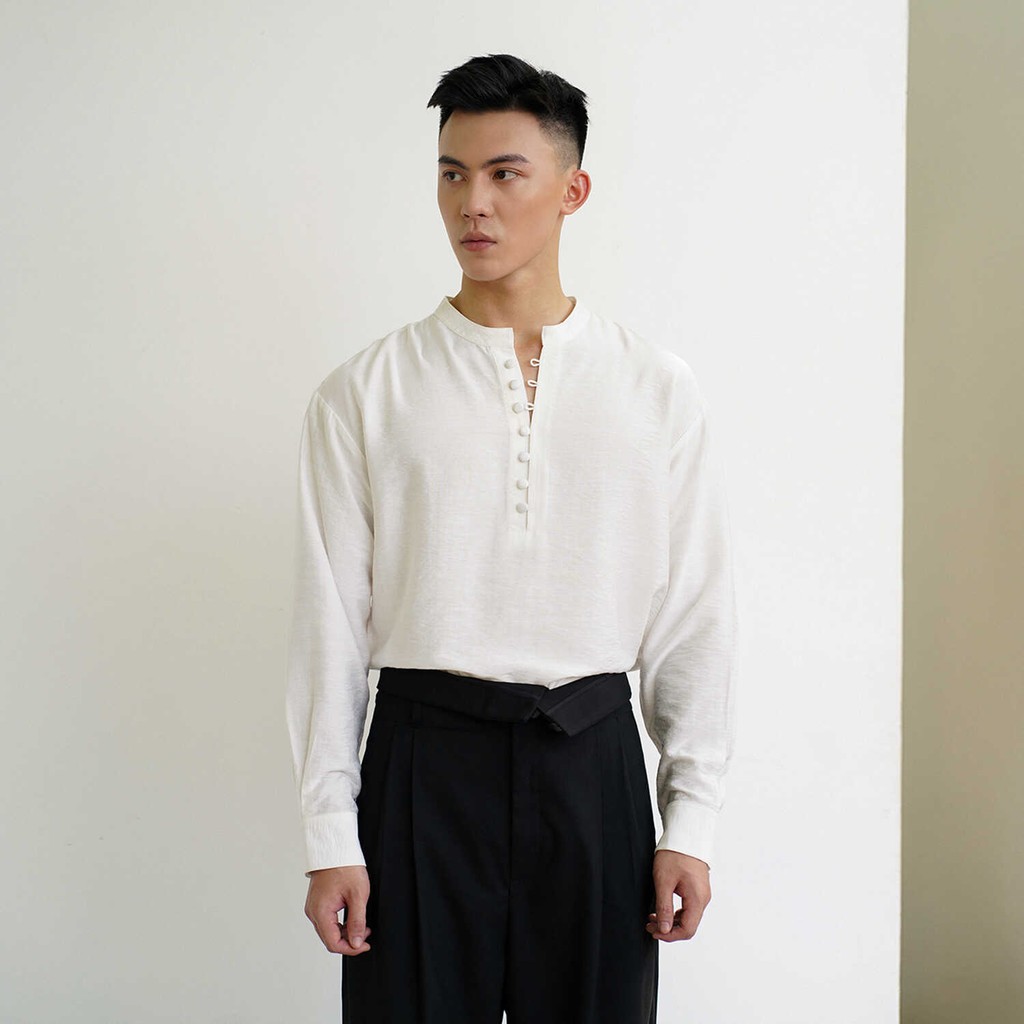 Áo sơ mi linen dài tay cổ tàu thêu hoạ tiết SS21 UNCLÉ Unfinish Logo Shirt | BigBuy360 - bigbuy360.vn