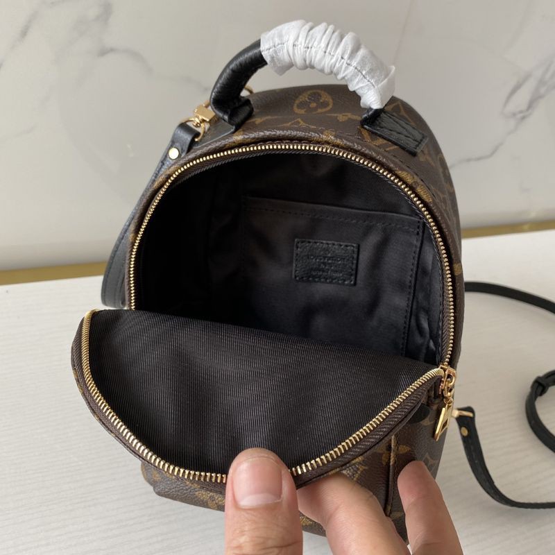 balo thời trang nam nữ size nhỏ xinh họa tiết monogram LV